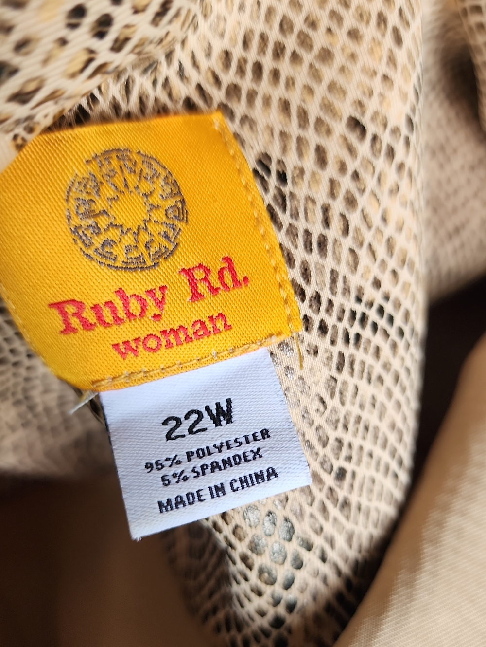 Ruby Rd. Womens Snake Skin Jacket - Picture 6 of 6